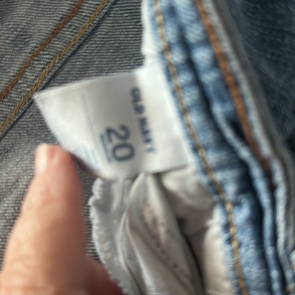 Plus size 20 Jeans 👖 bundle - Old Navy Dreamer and d.jeans capri jeans - Picture 3 of 4